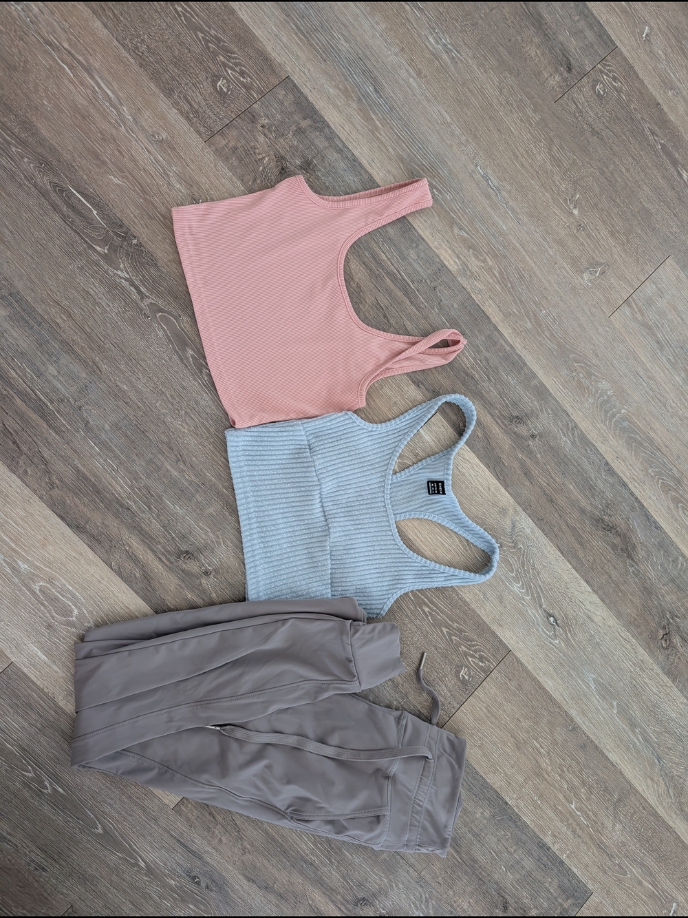 SHEIN Pink Crop Tank & Light Blue Ribbed Tank Set And One Pair Of Joggers
